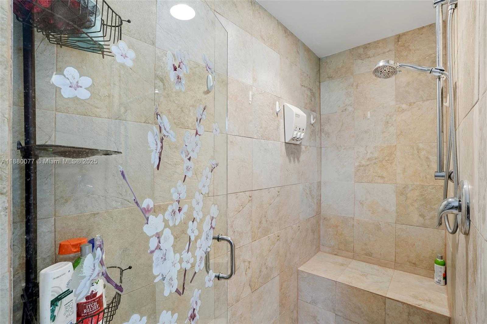 Small Image of 1261 DRIFTWOOD DR, Other City - In The State Of Florida Number 17