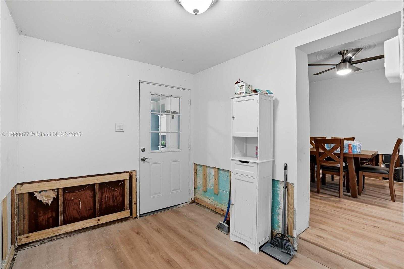 Small Image of 1261 DRIFTWOOD DR, Other City - In The State Of Florida Number 20