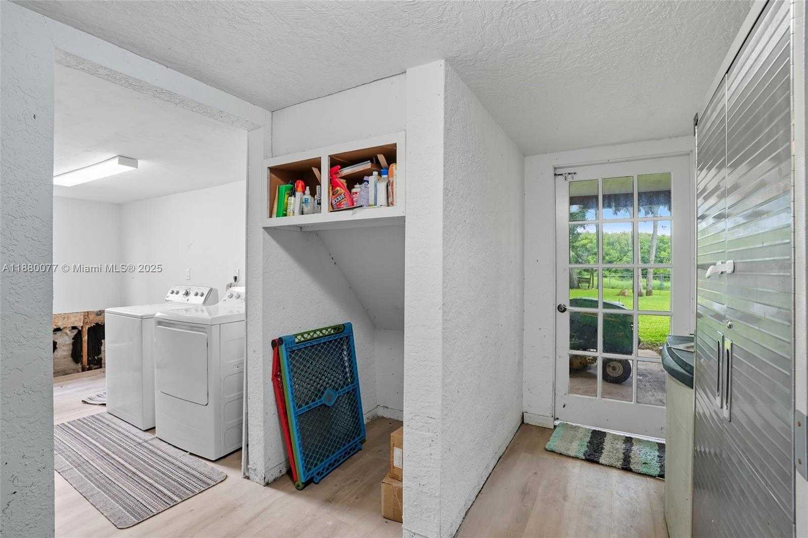 Small Image of 1261 DRIFTWOOD DR, Other City - In The State Of Florida Number 21