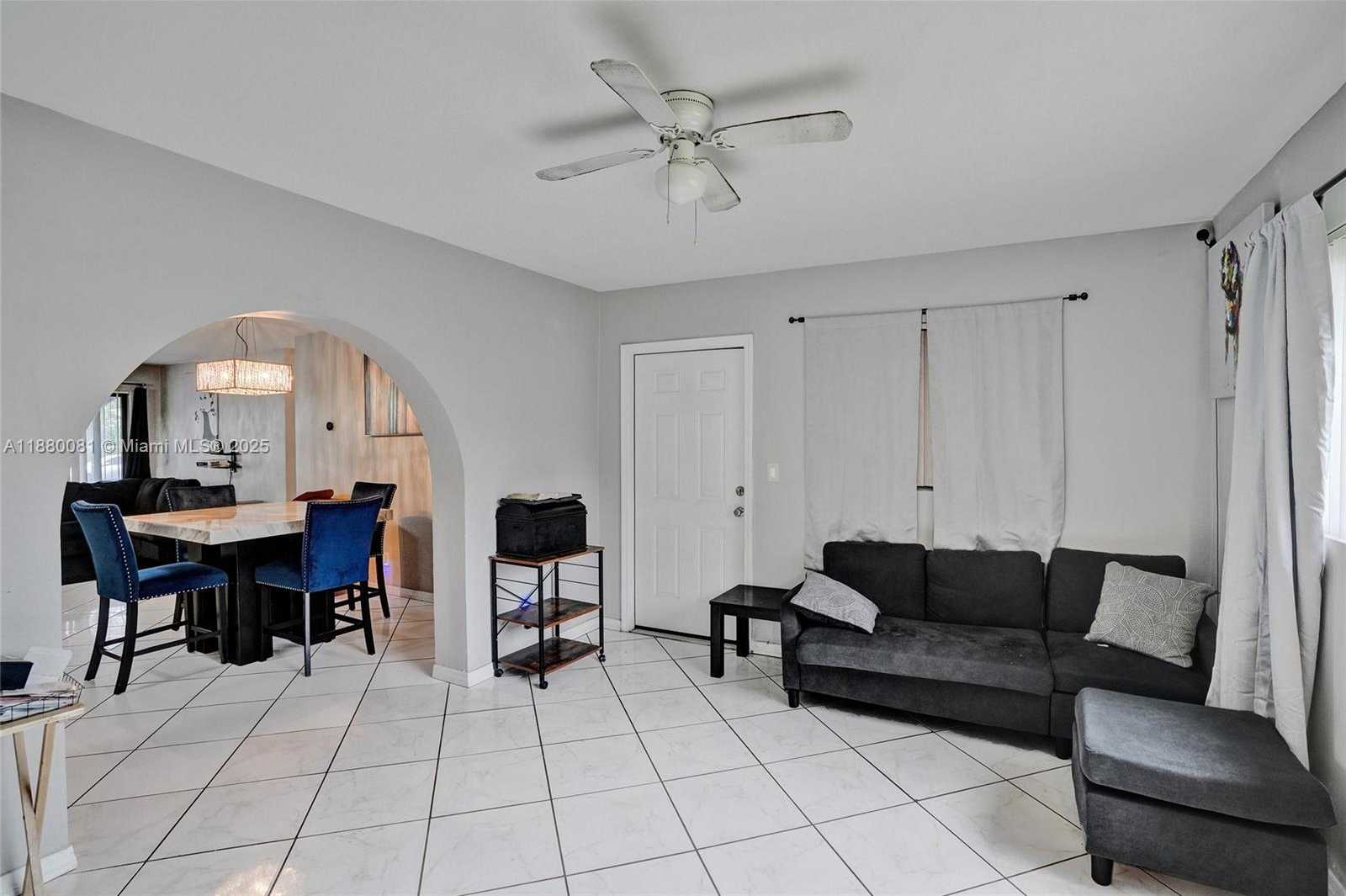 Small Image of 19120 NORTH WEST 12TH AVE, Miami Gardens Number 12