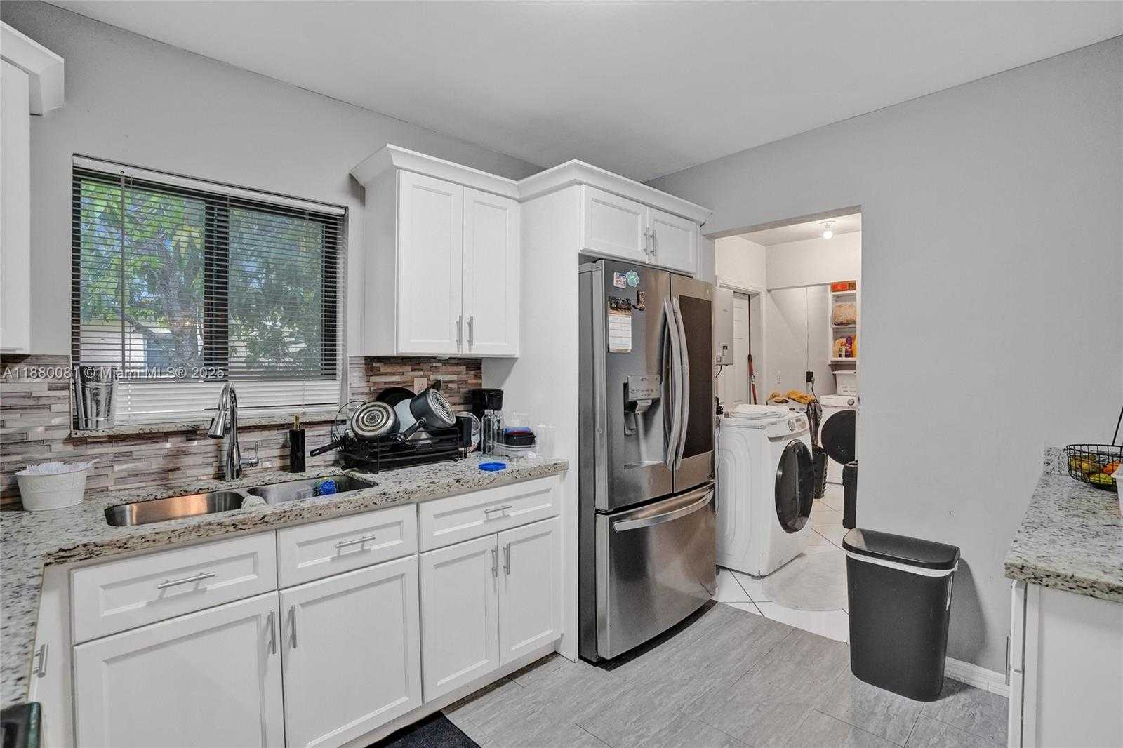 Small Image of 19120 NORTH WEST 12TH AVE, Miami Gardens Number 14