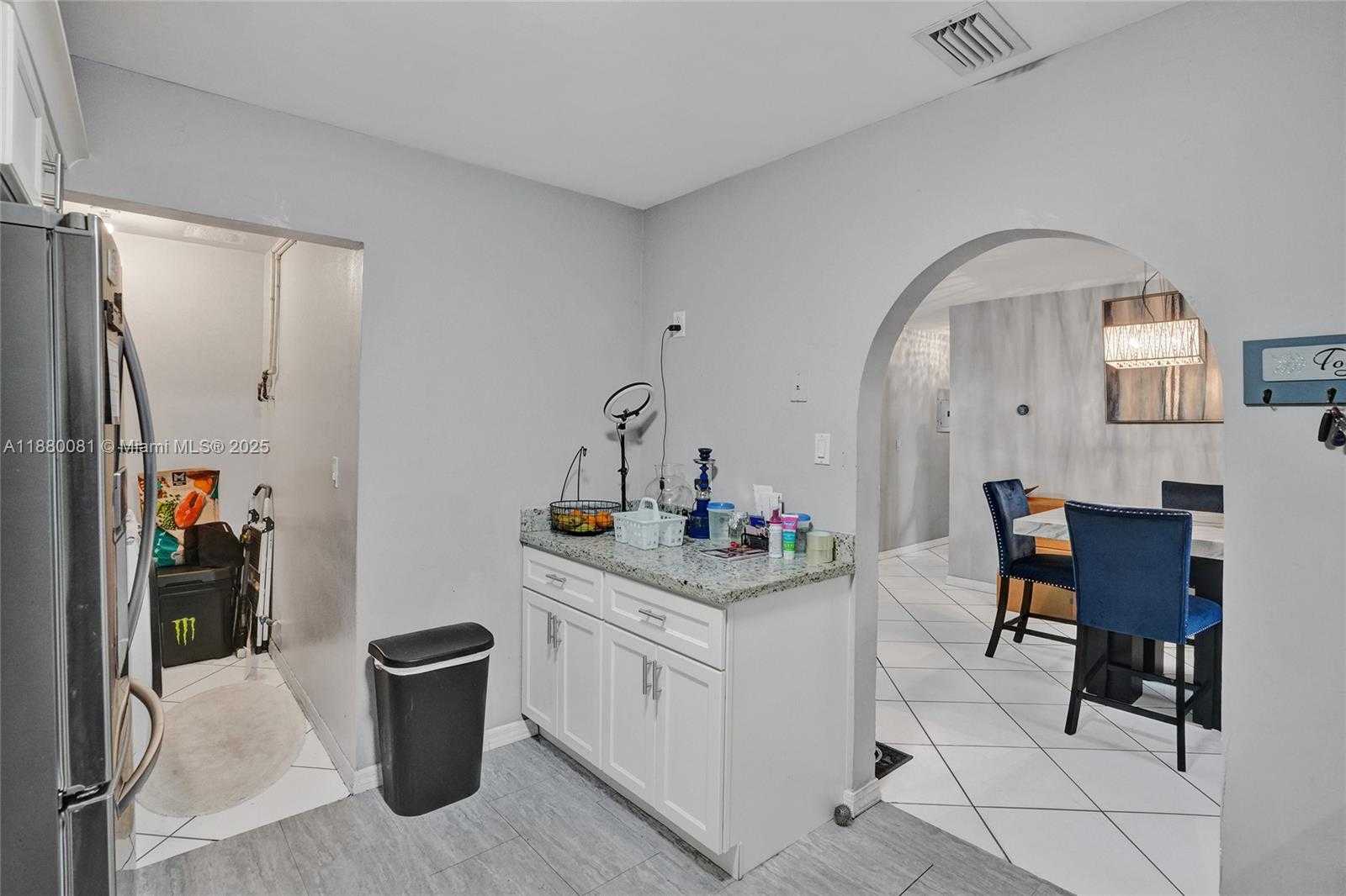 Small Image of 19120 NORTH WEST 12TH AVE, Miami Gardens Number 15