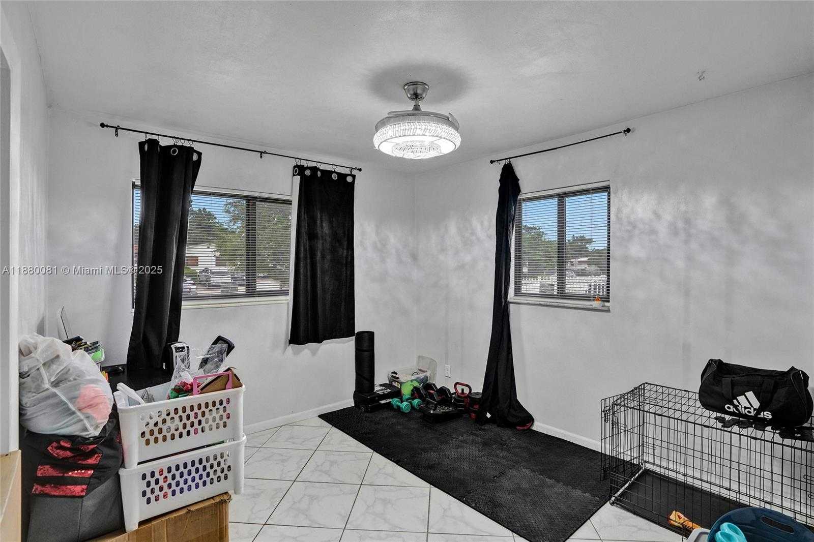 Small Image of 19120 NORTH WEST 12TH AVE, Miami Gardens Number 30