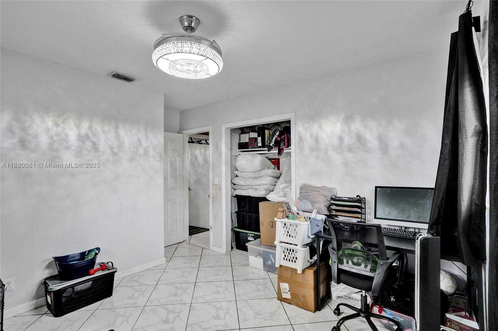 Small Image of 19120 NORTH WEST 12TH AVE, Miami Gardens Number 31