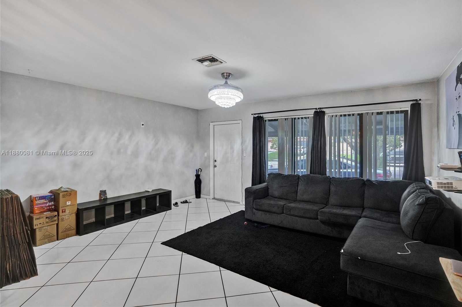Small Image of 19120 NORTH WEST 12TH AVE, Miami Gardens Number 5