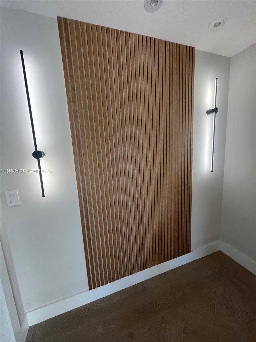 Small Image of 13000 SOUTH WEST 69TH CT, Pinecrest Number 11