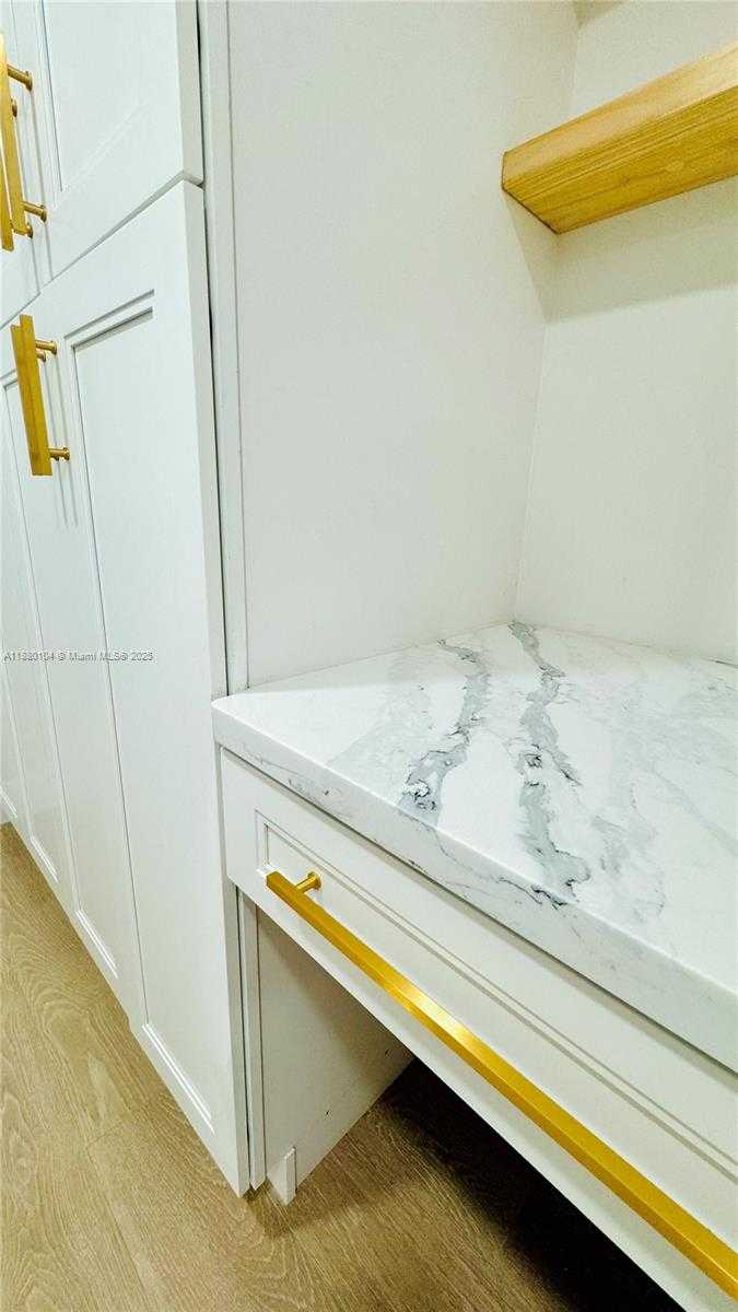 Small Image of 13000 SOUTH WEST 69TH CT, Pinecrest Number 18