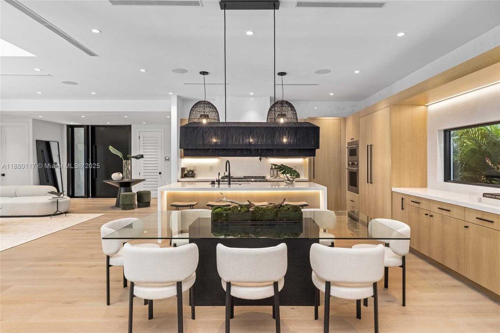 Small Image of 4024 BONITA AVE, Miami Number 15