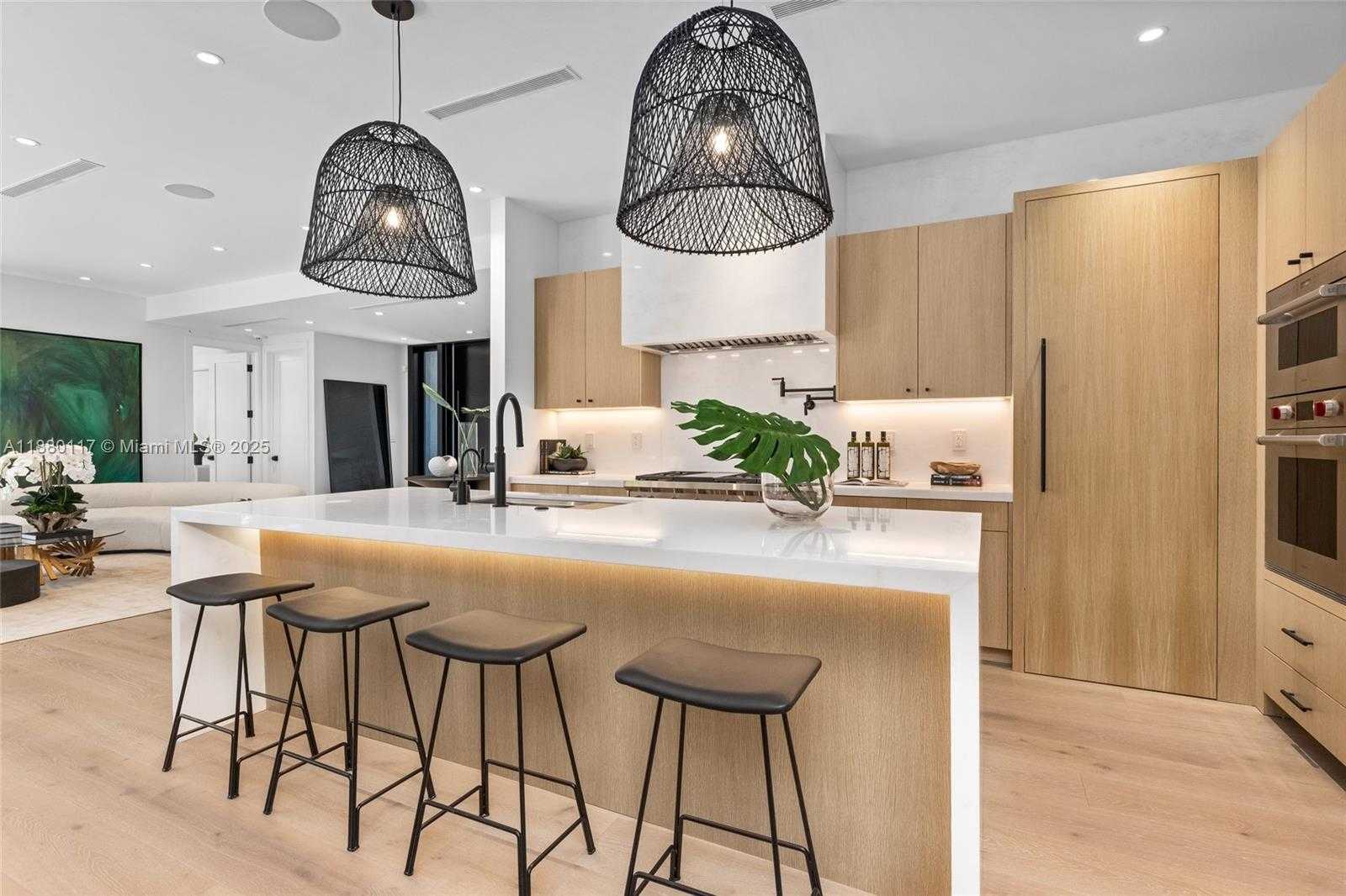 Small Image of 4024 BONITA AVE, Miami Number 20