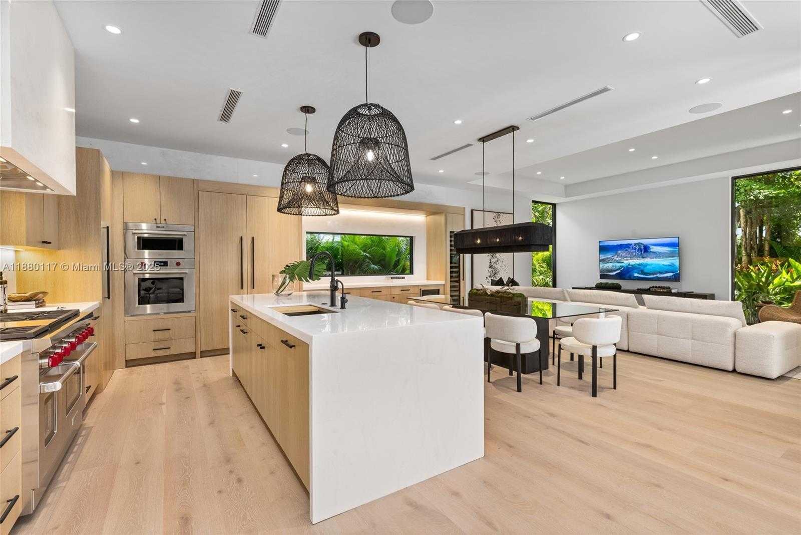 Small Image of 4024 BONITA AVE, Miami Number 23