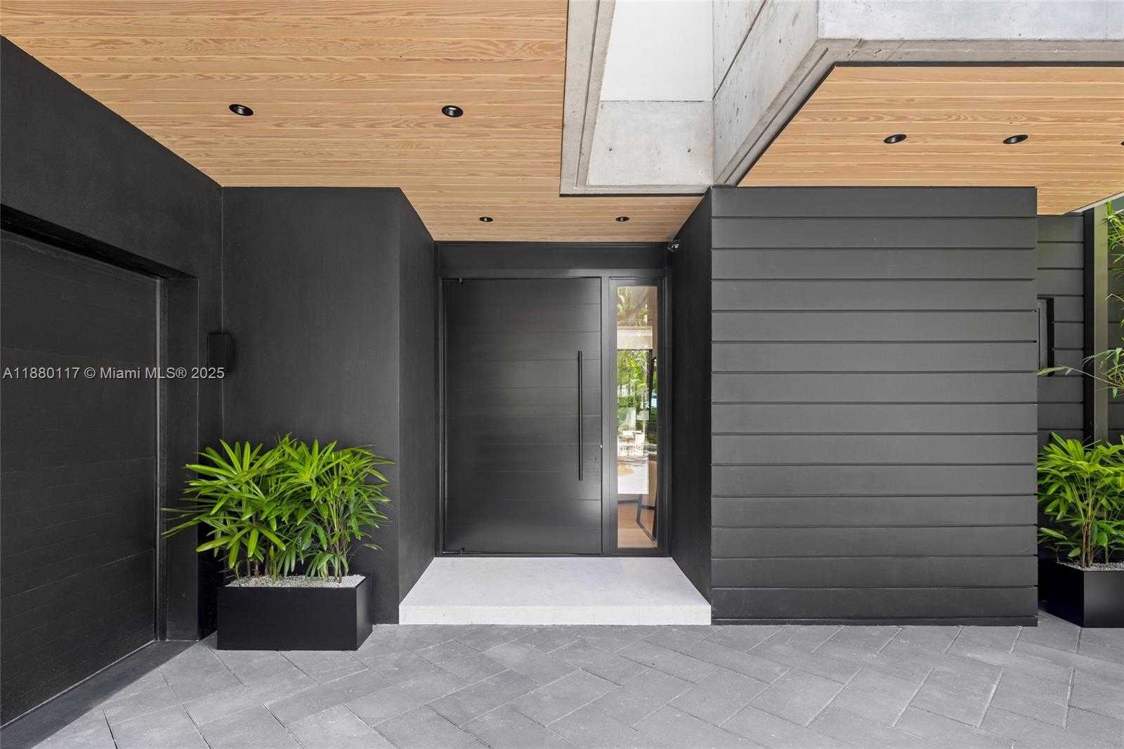 Small Image of 4024 BONITA AVE, Miami Number 8