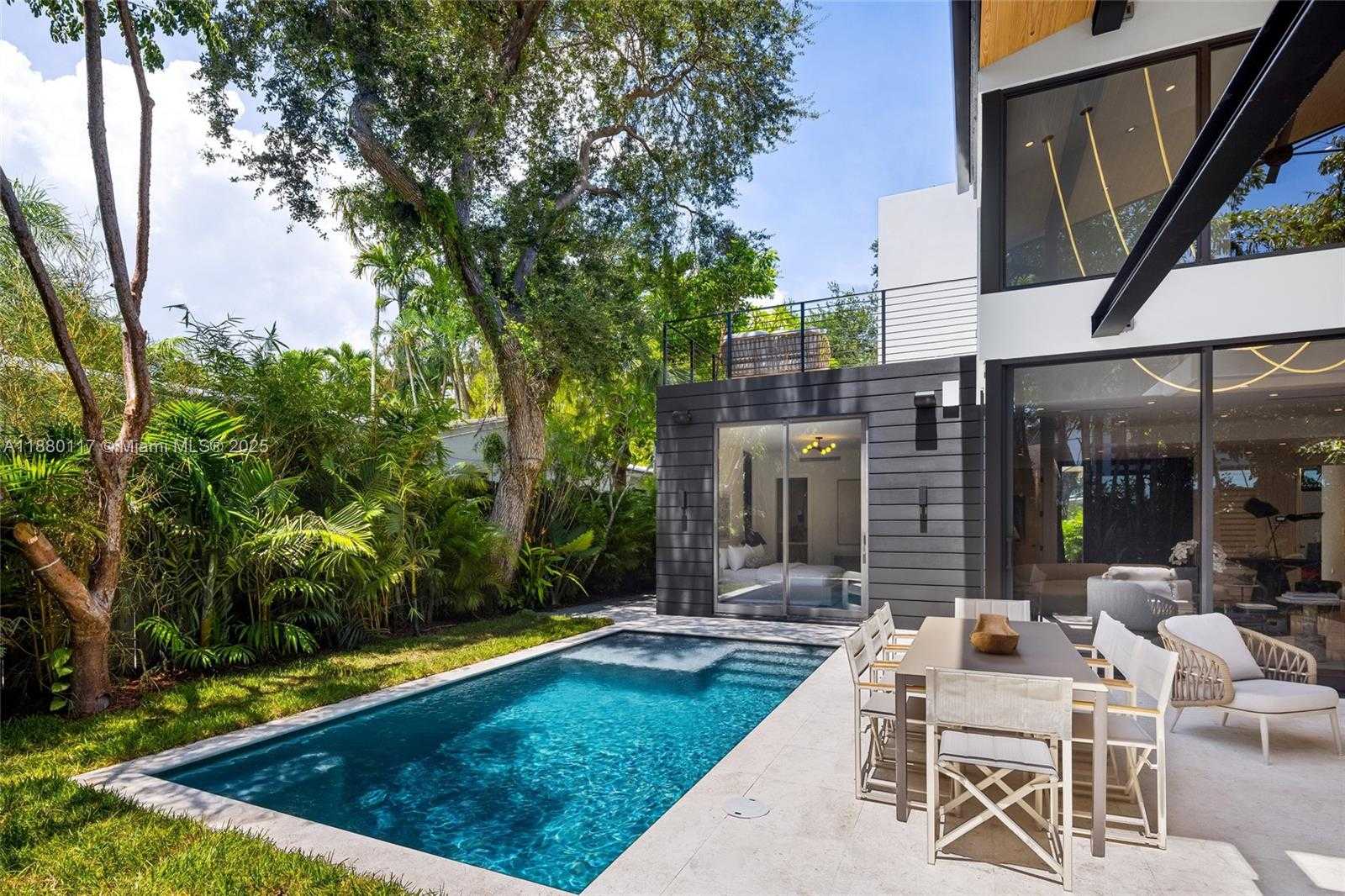 Small Image of 4024 BONITA AVE, Miami Number 83