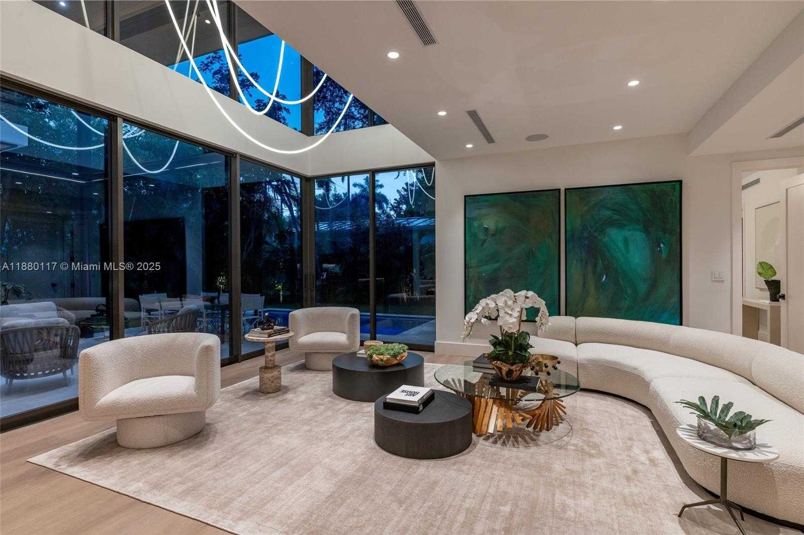 Small Image of 4024 BONITA AVE, Miami Number 98