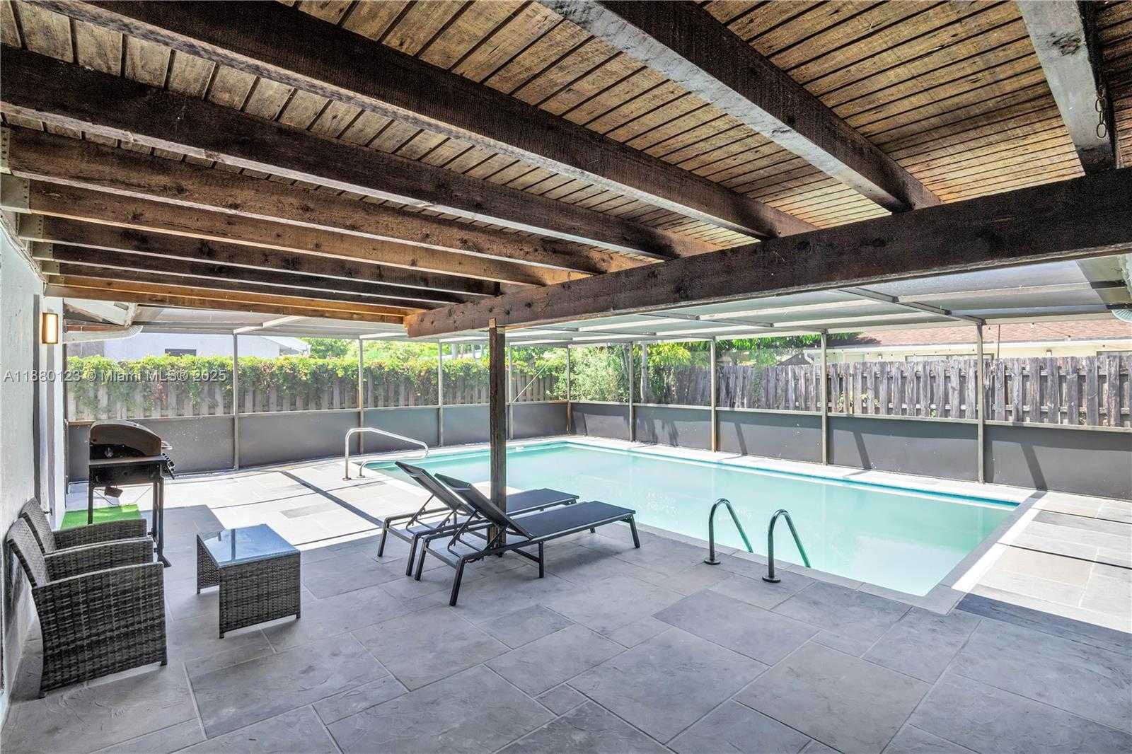Small Image of 7381 NORTH WEST 35TH CT, Lauderhill Number 2