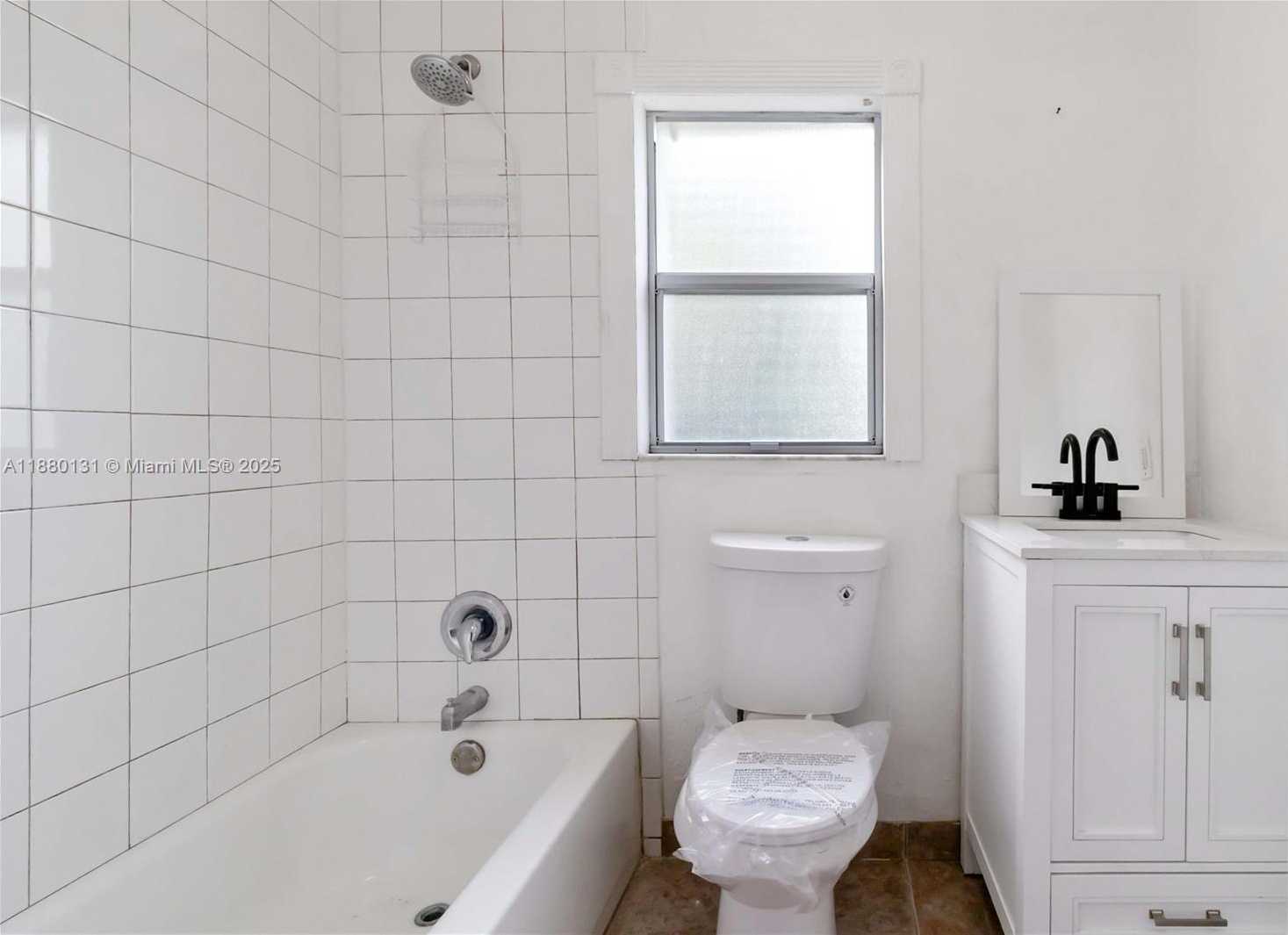 Small Image of 5740 LINCOLN ST, Hollywood Number 18