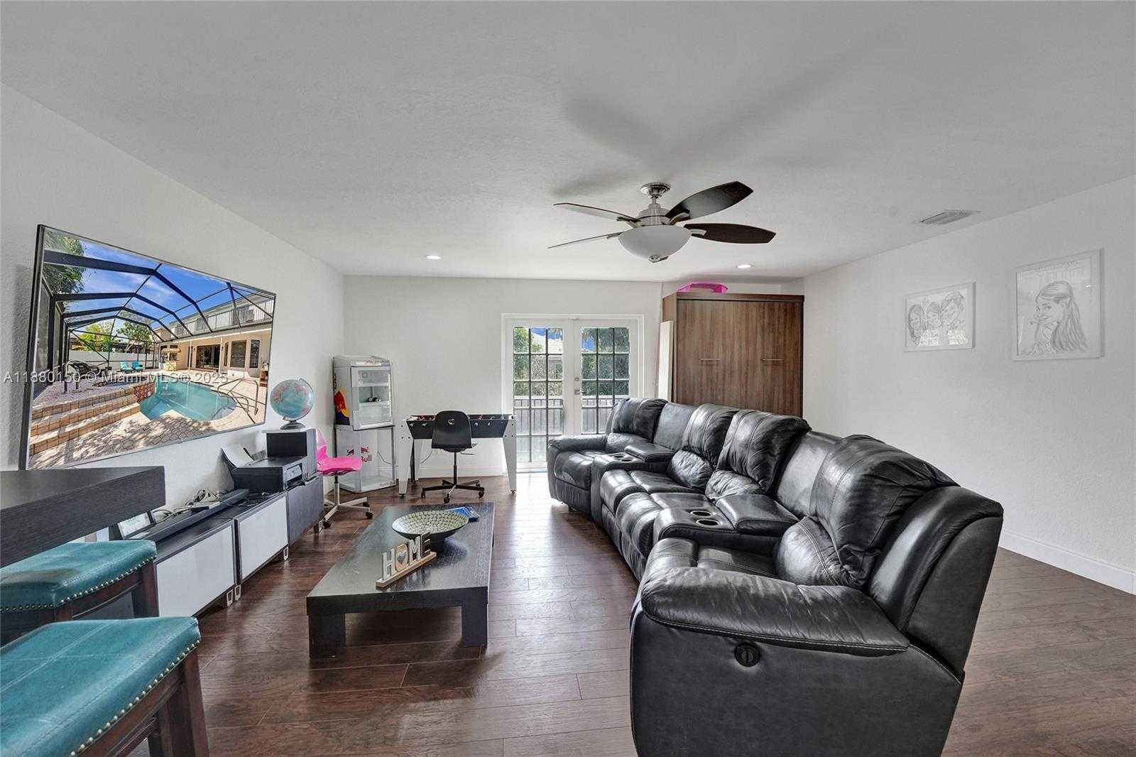 Small Image of 17946 SOUTH WEST 35TH DR, Miramar Number 28