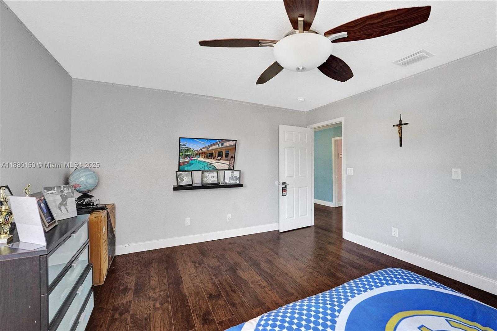 Small Image of 17946 SOUTH WEST 35TH DR, Miramar Number 38