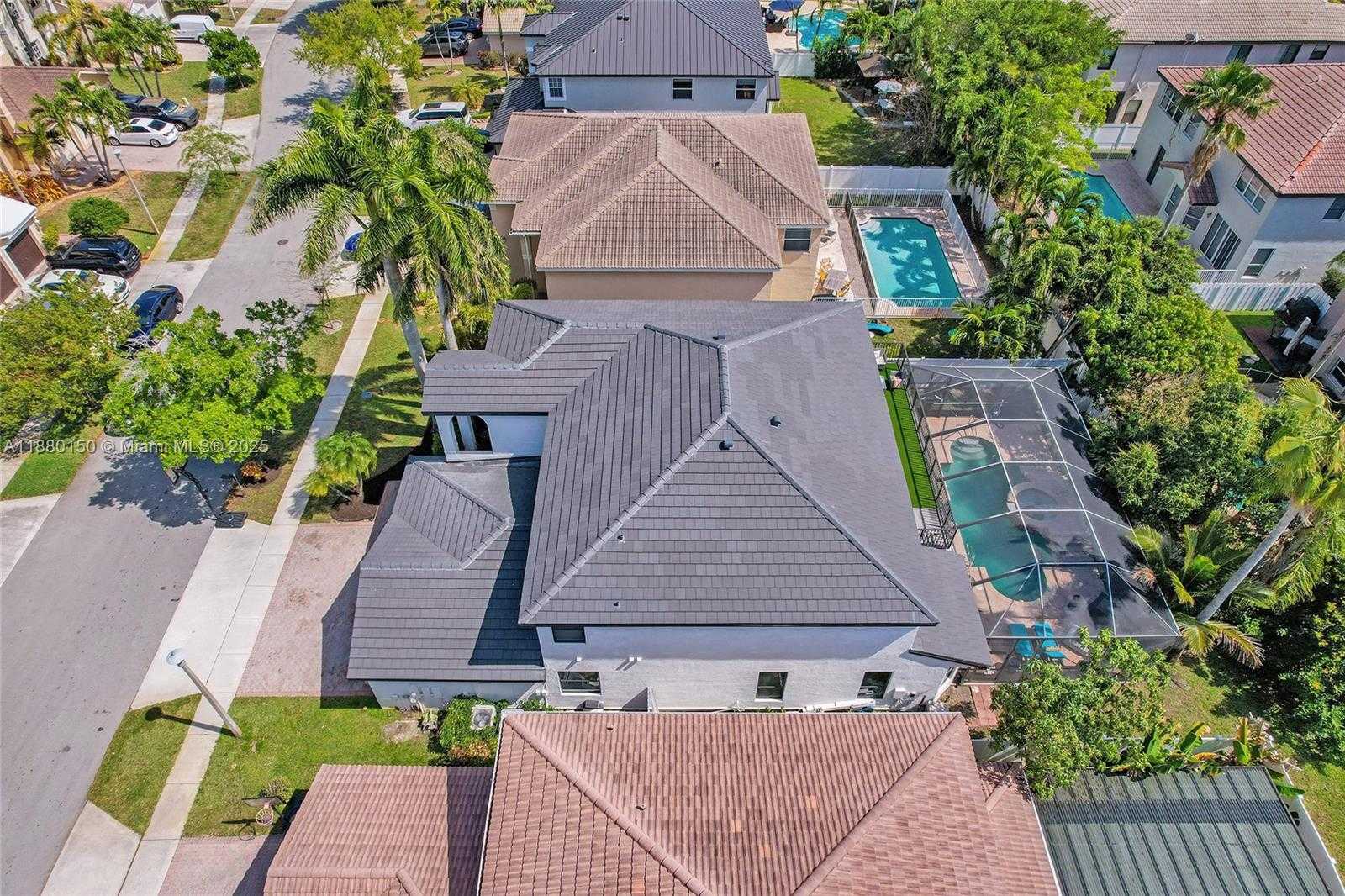 Small Image of 17946 SOUTH WEST 35TH DR, Miramar Number 60