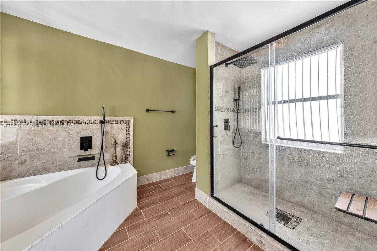 Small Image of 4830 SOUTH WEST 152ND WAY, Miramar Number 28