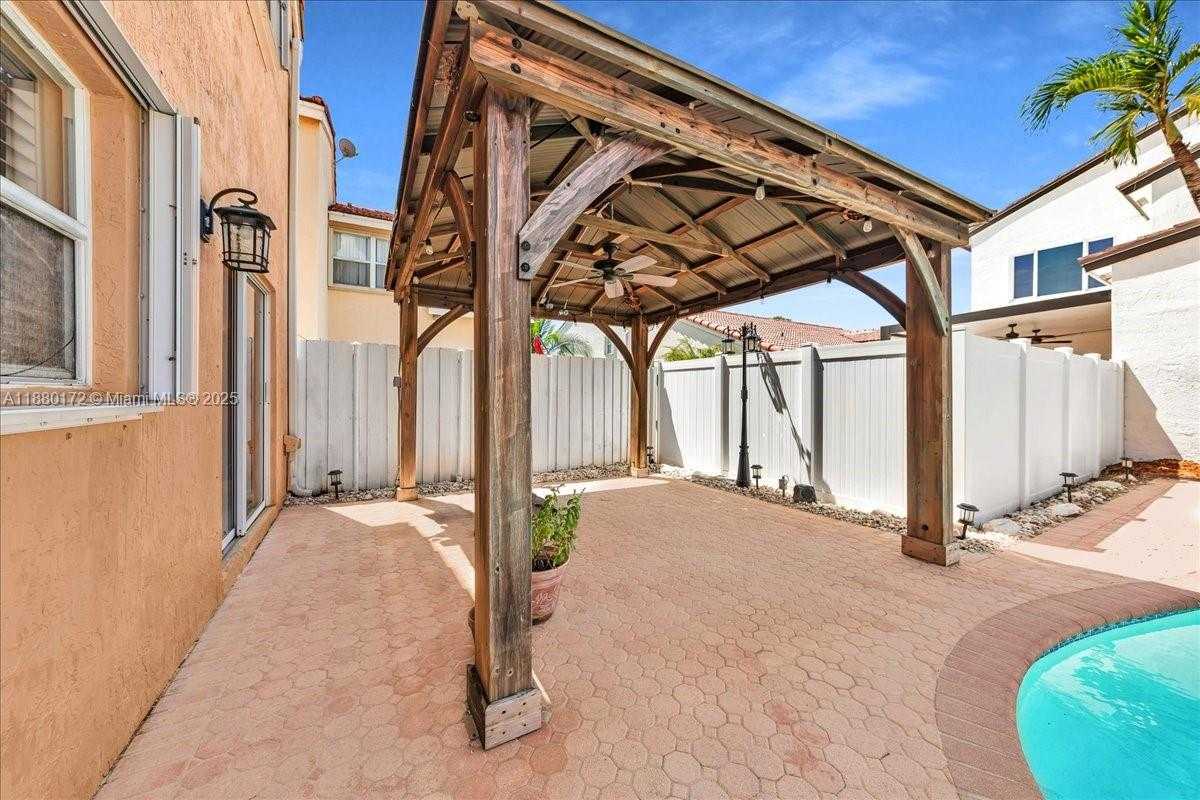 Small Image of 4830 SOUTH WEST 152ND WAY, Miramar Number 37