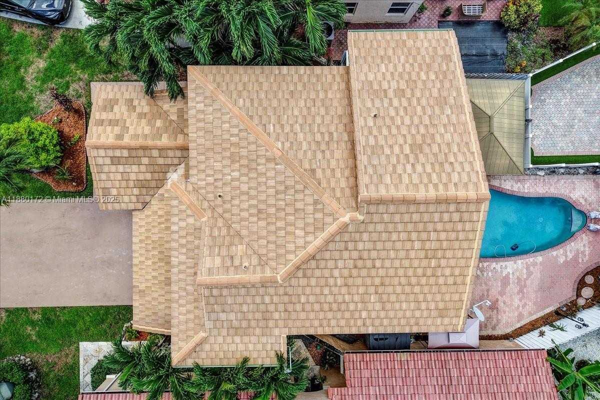 Small Image of 4830 SOUTH WEST 152ND WAY, Miramar Number 44