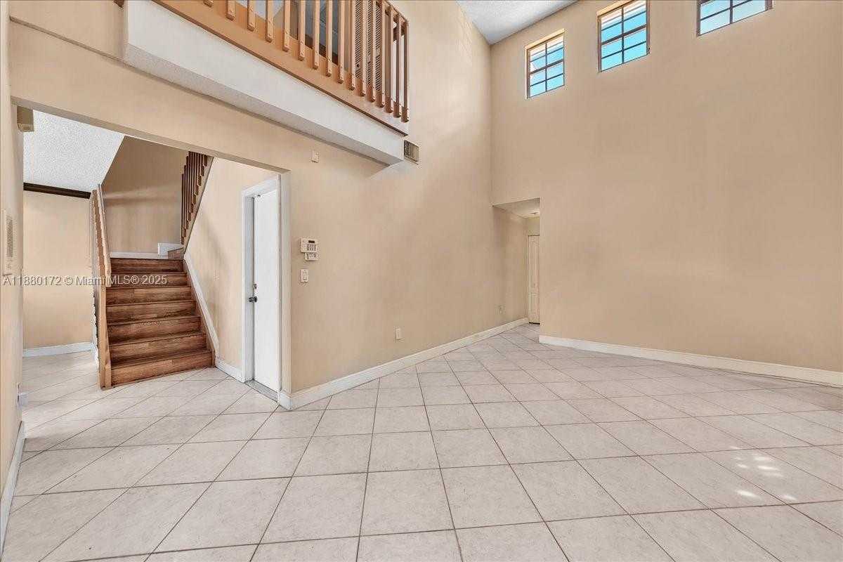Small Image of 4830 SOUTH WEST 152ND WAY, Miramar Number 5