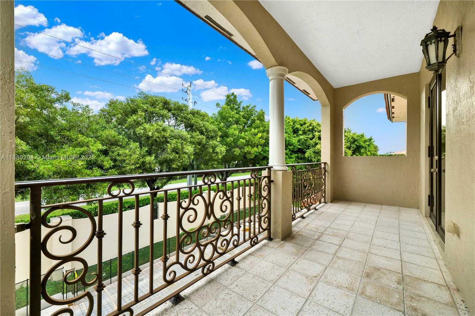 Small Image of 18868 SOUTH WEST 80TH CT, Cutler Bay Number 41