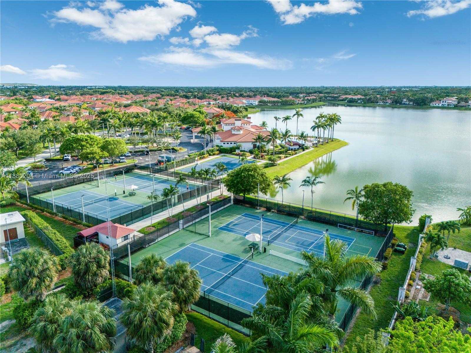 Small Image of 18868 SOUTH WEST 80TH CT, Cutler Bay Number 45
