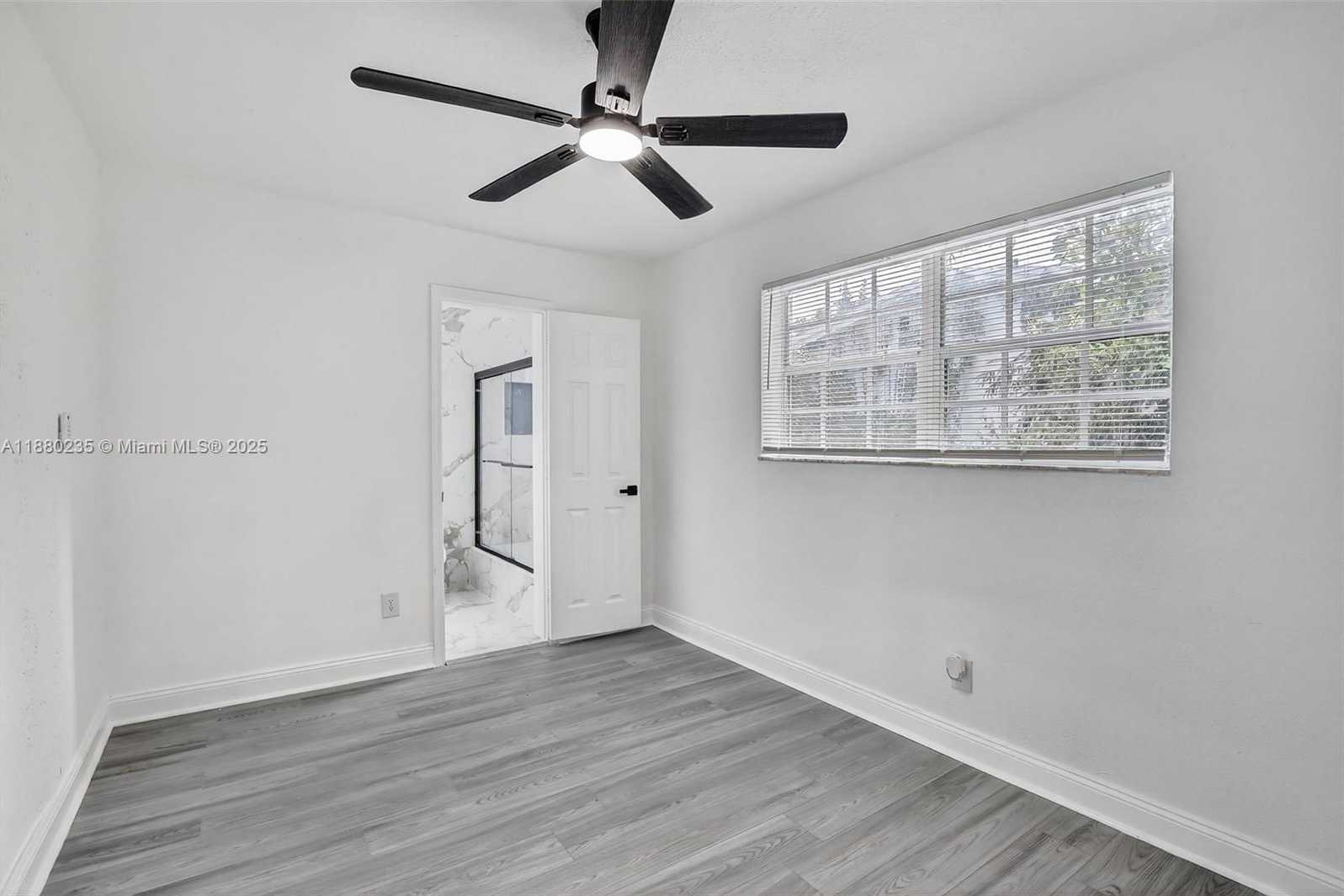 Small Image of 7120 ALLEN ST, Hollywood Number 12