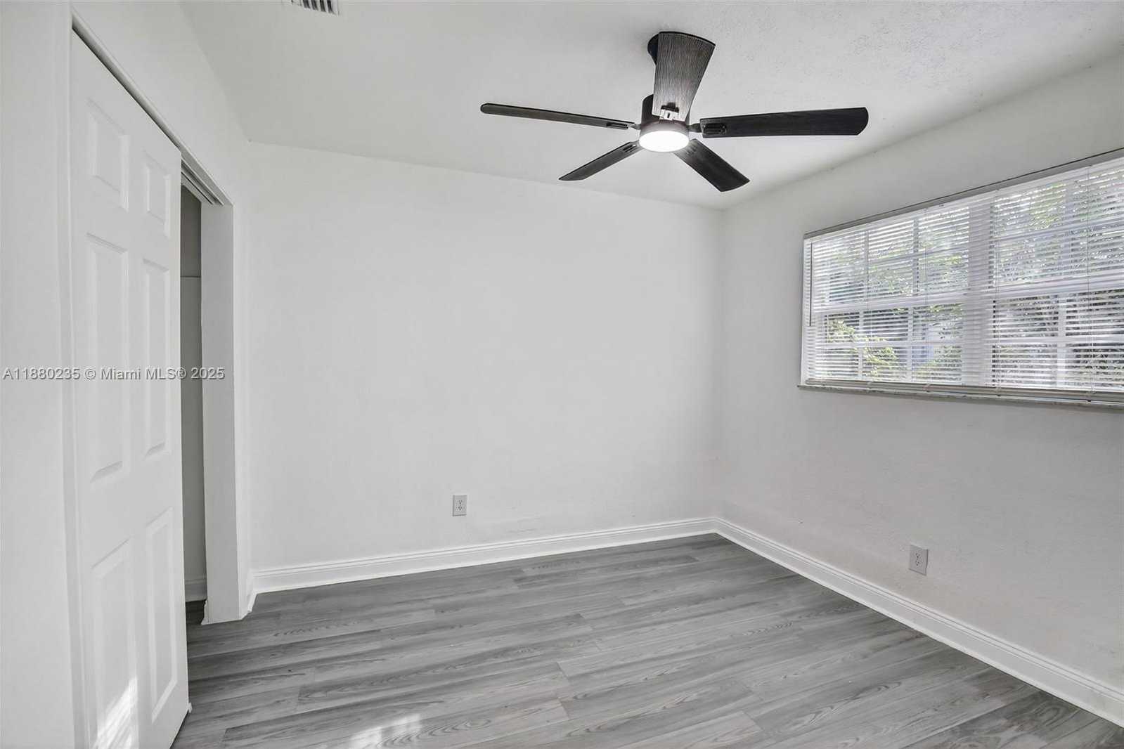 Small Image of 7120 ALLEN ST, Hollywood Number 18