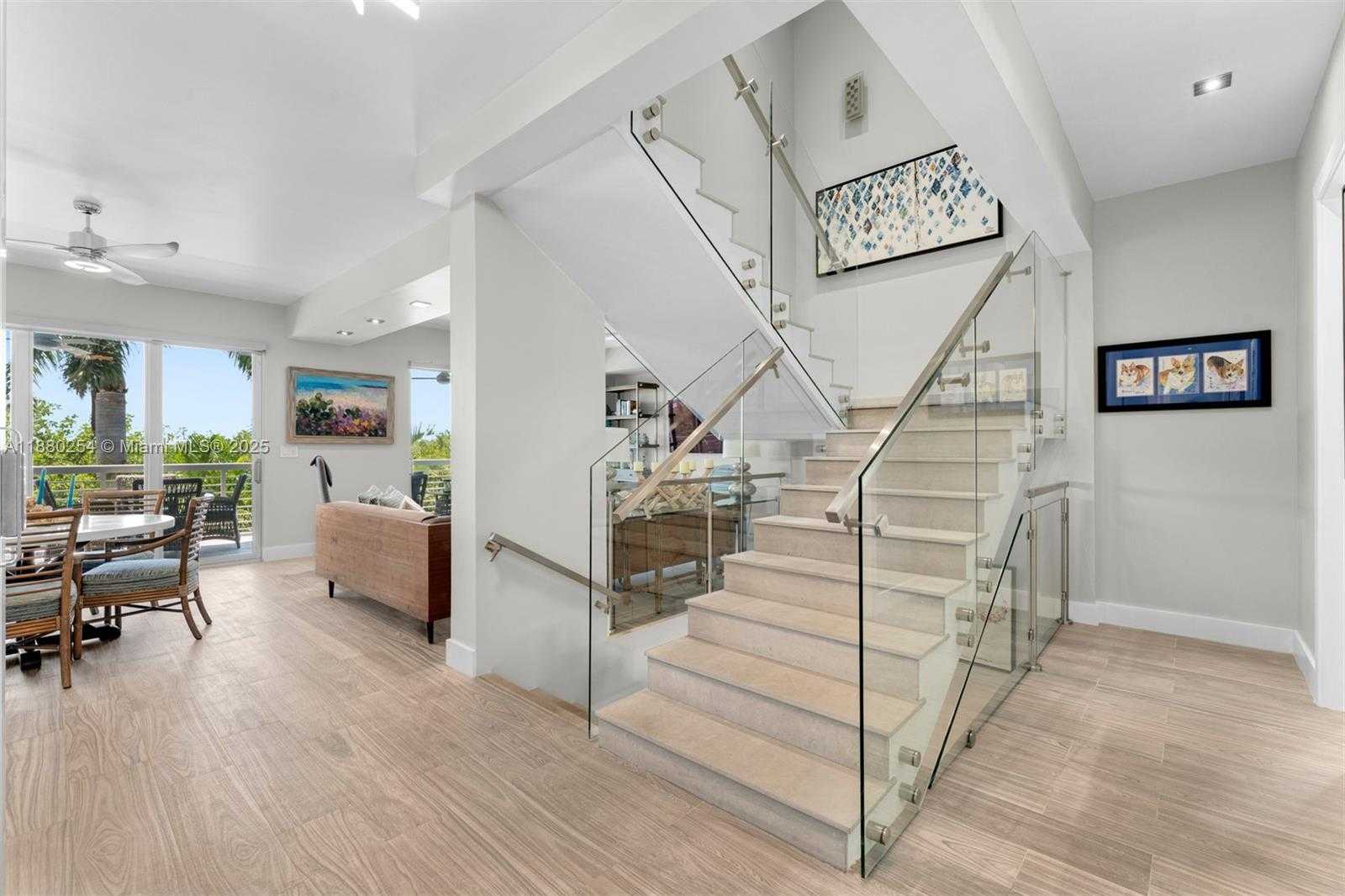 Small Image of 172 VENETIAN DR, Islamorada Number 17