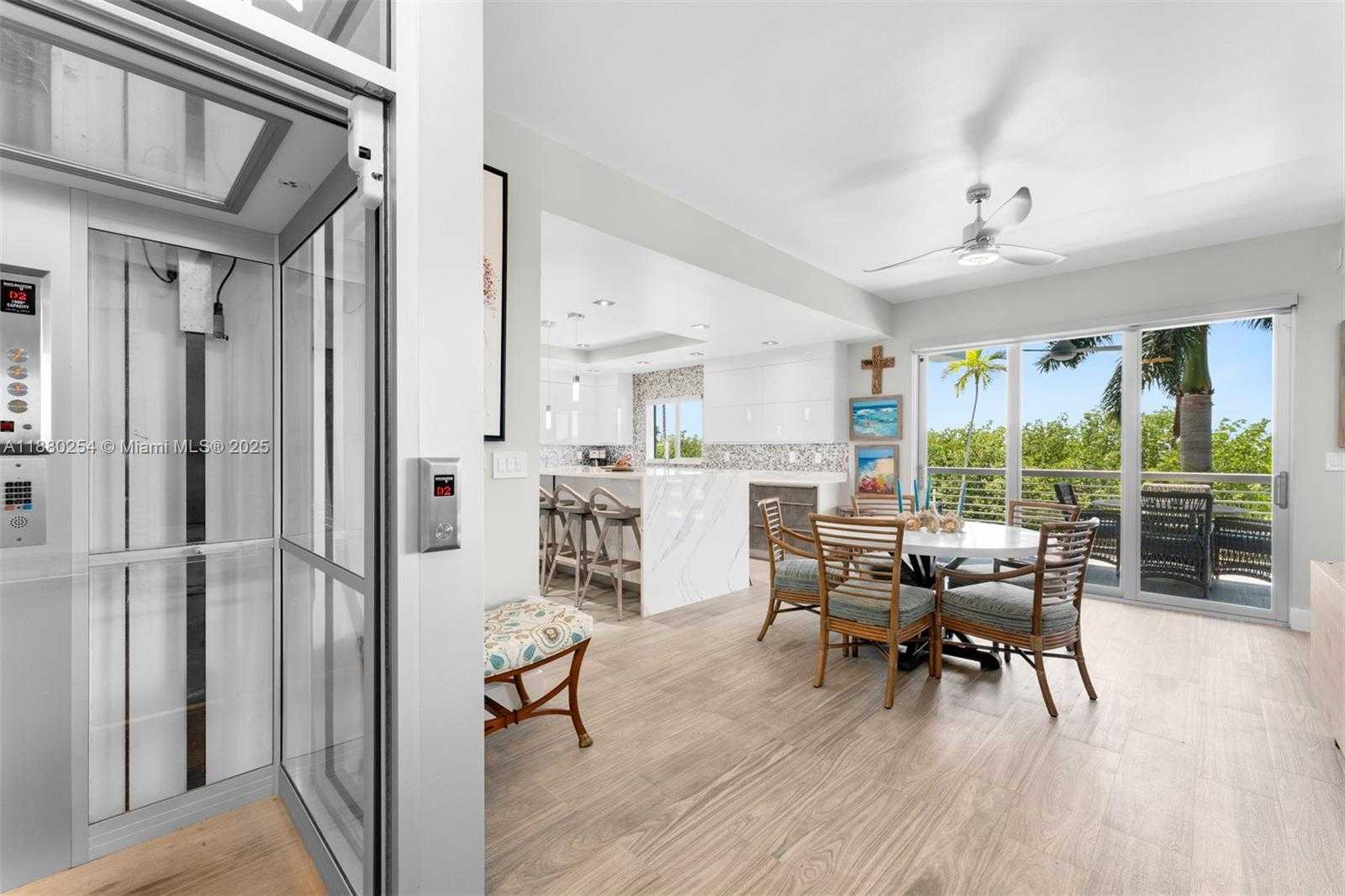 Small Image of 172 VENETIAN DR, Islamorada Number 19