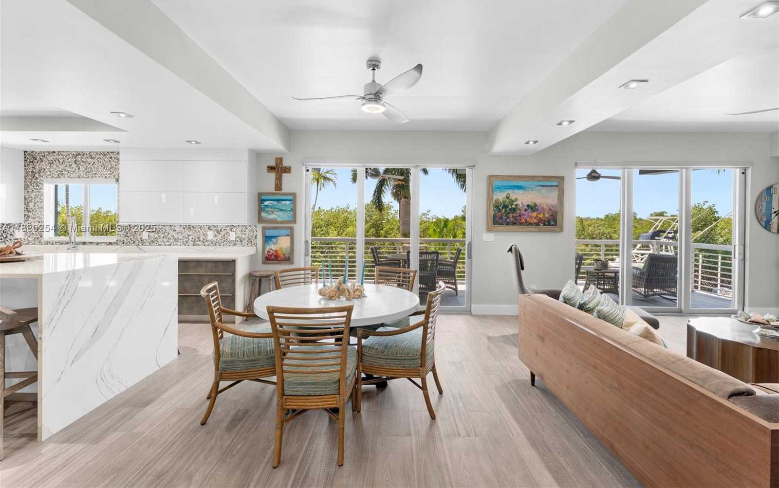 Small Image of 172 VENETIAN DR, Islamorada Number 20
