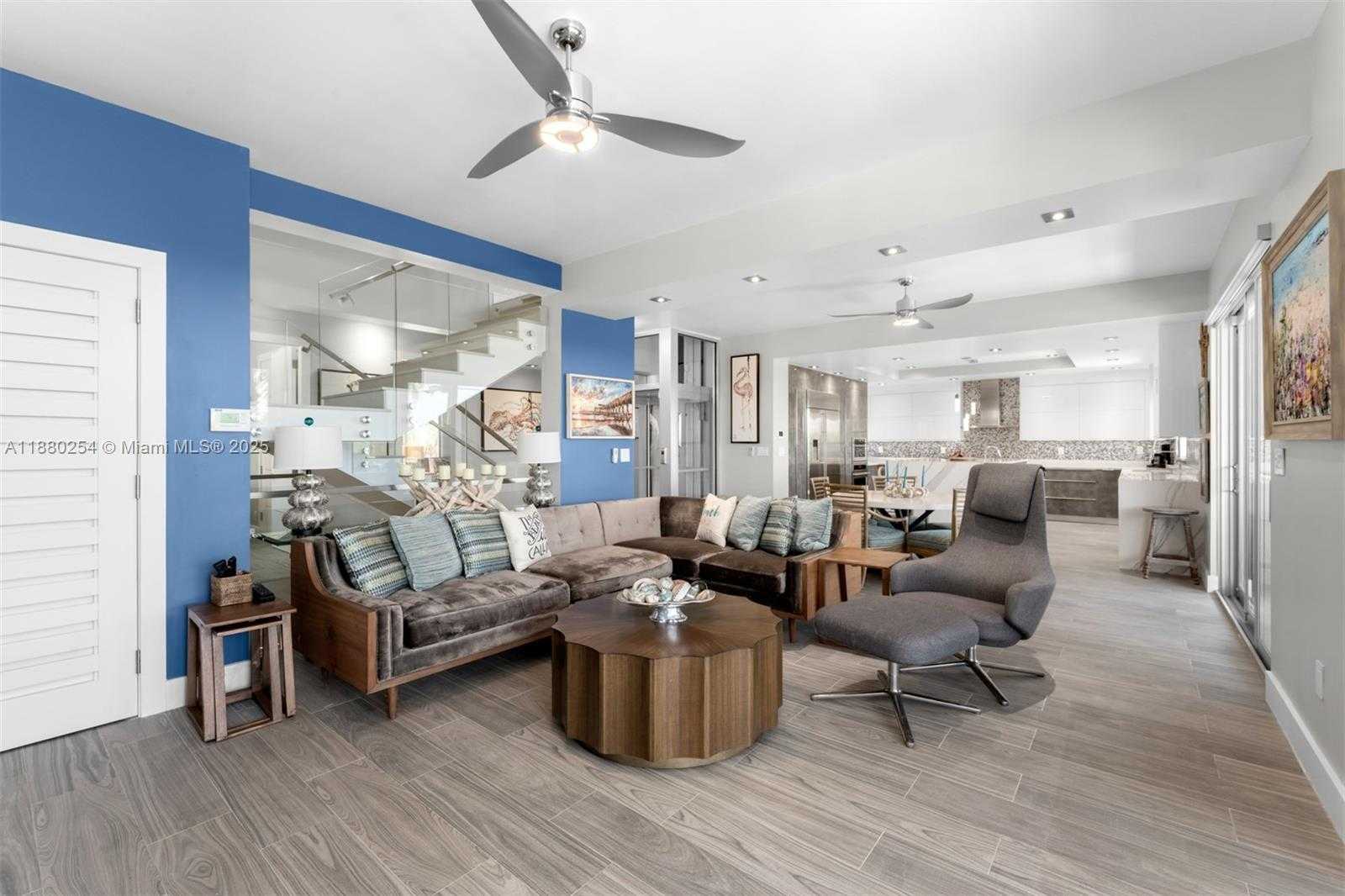Small Image of 172 VENETIAN DR, Islamorada Number 26
