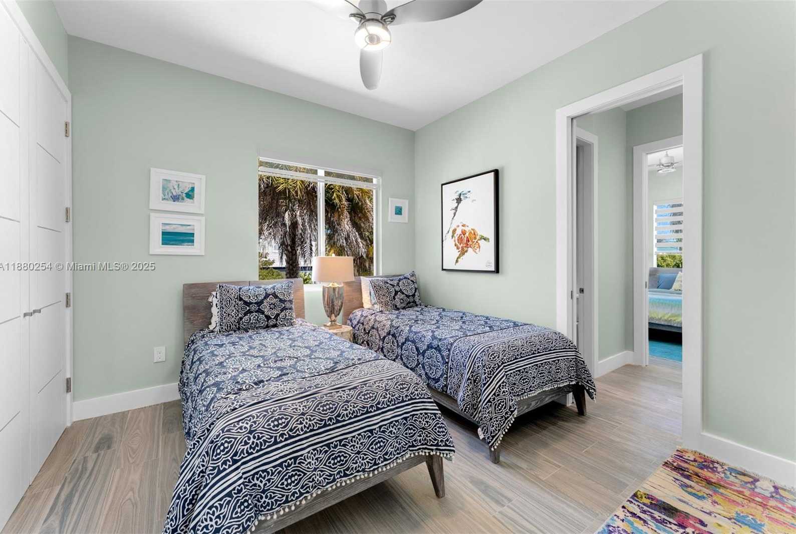 Small Image of 172 VENETIAN DR, Islamorada Number 32