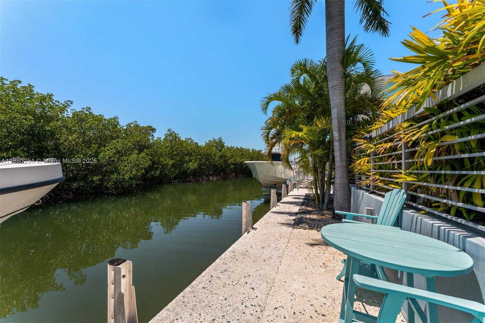 Small Image of 172 VENETIAN DR, Islamorada Number 50