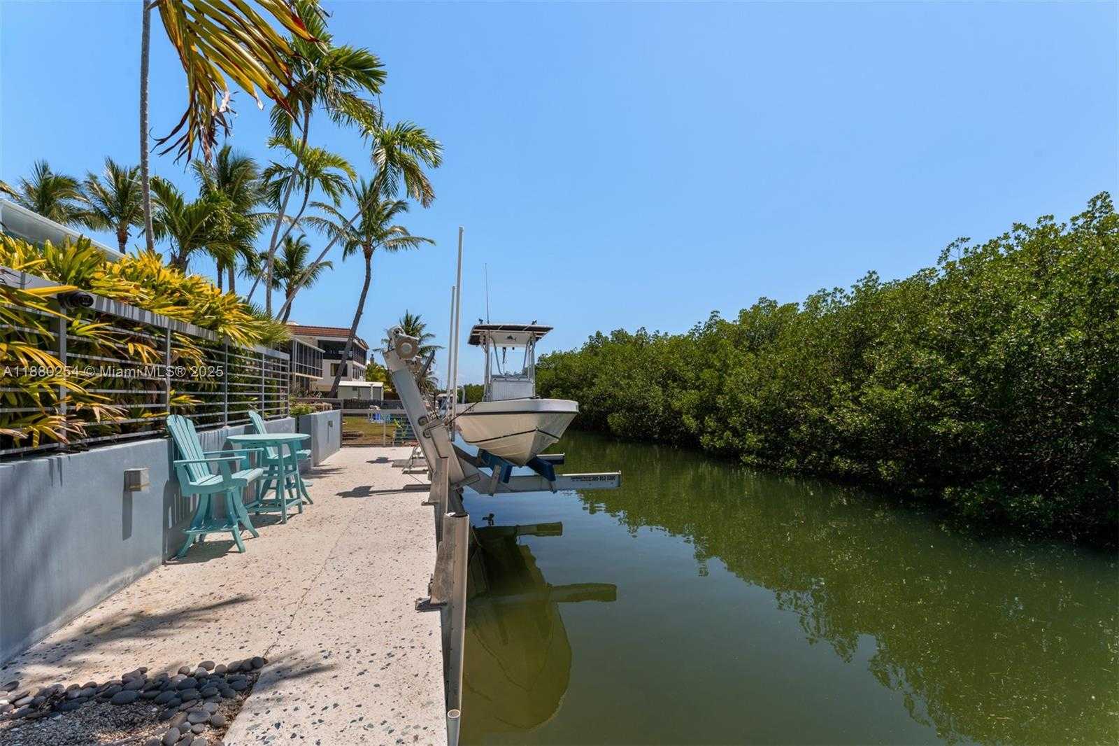 Small Image of 172 VENETIAN DR, Islamorada Number 51