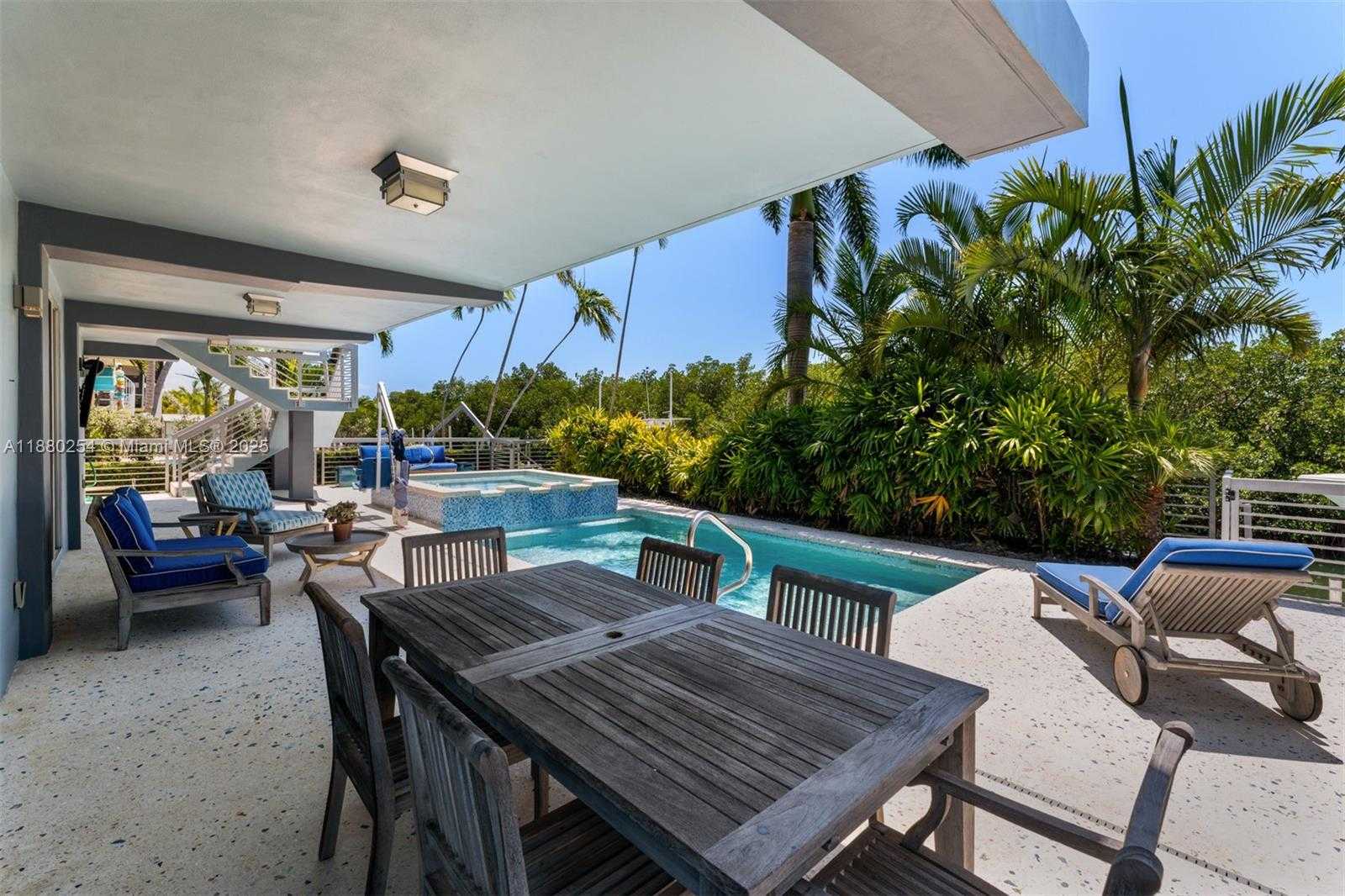 Small Image of 172 VENETIAN DR, Islamorada Number 52