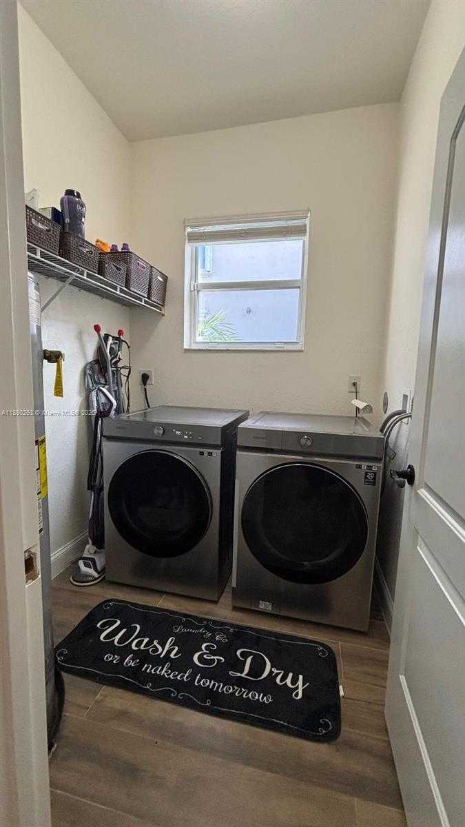 Small Image of 3015 SOUTH WEST 135TH AVE, Miramar Number 16