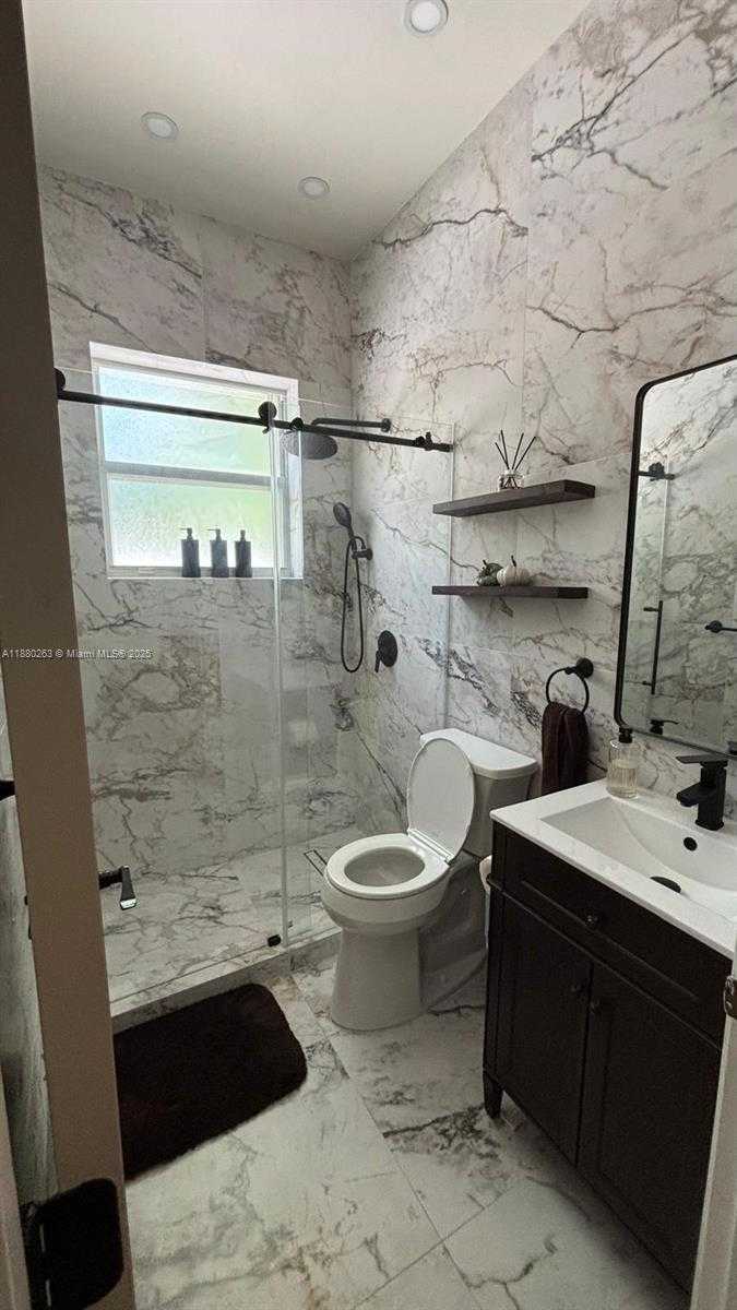 Small Image of 3015 SOUTH WEST 135TH AVE, Miramar Number 29