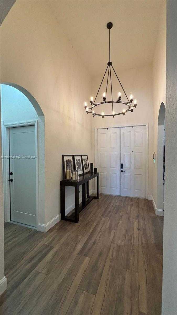 Small Image of 3015 SOUTH WEST 135TH AVE, Miramar Number 4