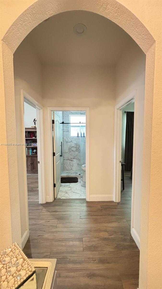 Small Image of 3015 SOUTH WEST 135TH AVE, Miramar Number 6