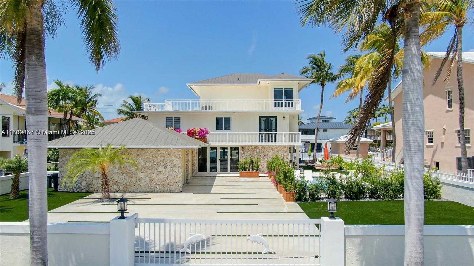 Small Image of 238 238 ATLANTIC BLVD, Key Largo Number 4