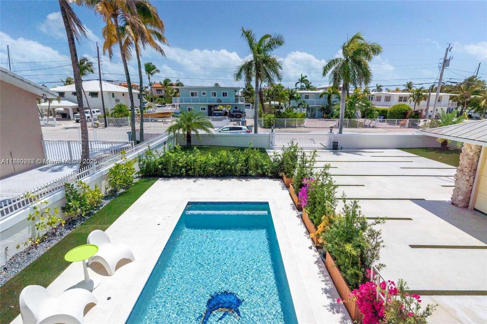 Small Image of 238 238 ATLANTIC BLVD, Key Largo Number 52