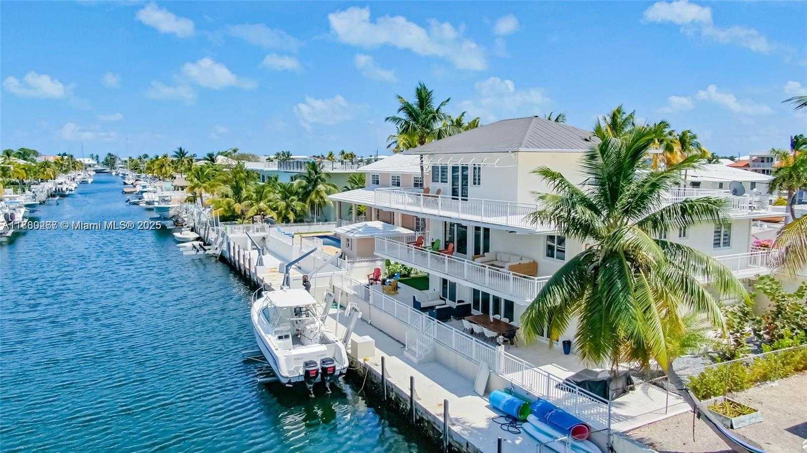 Small Image of 238 238 ATLANTIC BLVD, Key Largo Number 6