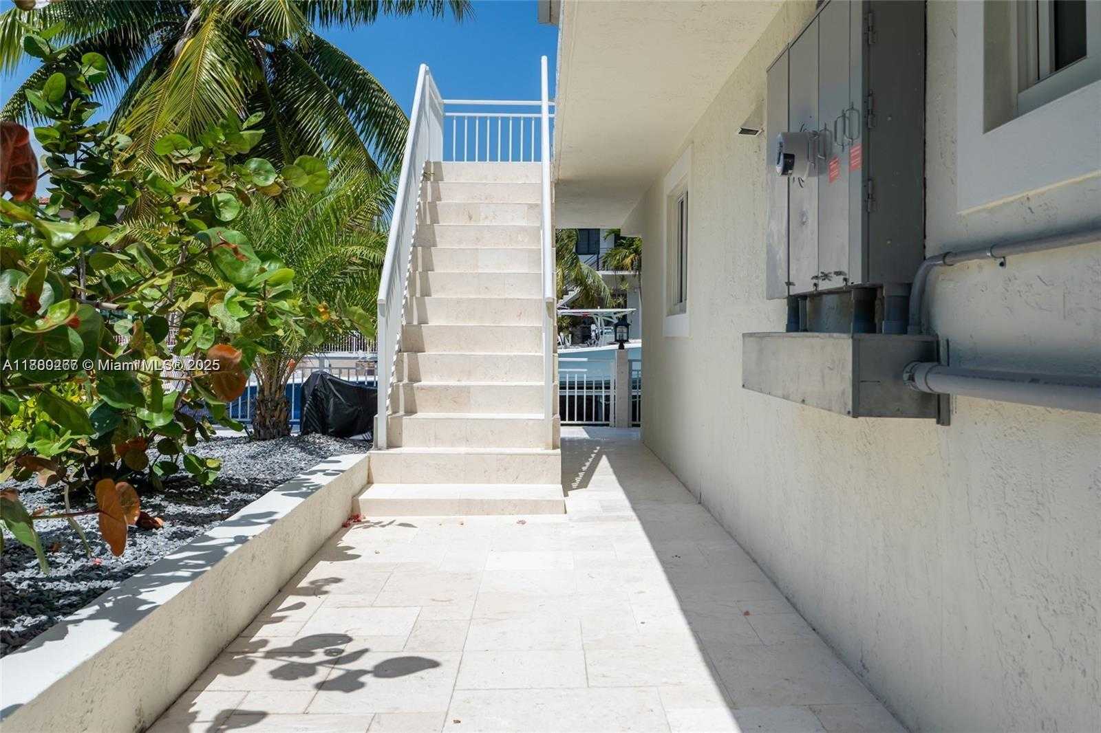 Small Image of 238 238 ATLANTIC BLVD, Key Largo Number 62