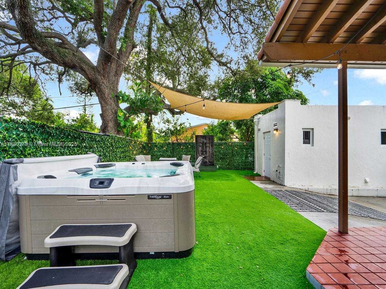 Small Image of 6 NORTH EAST 50TH ST, Miami Number 29