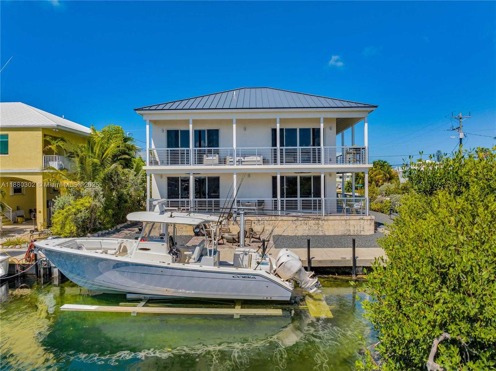 Small Image of 96 WEST PLAZA DEL SOL, Islamorada Number 7