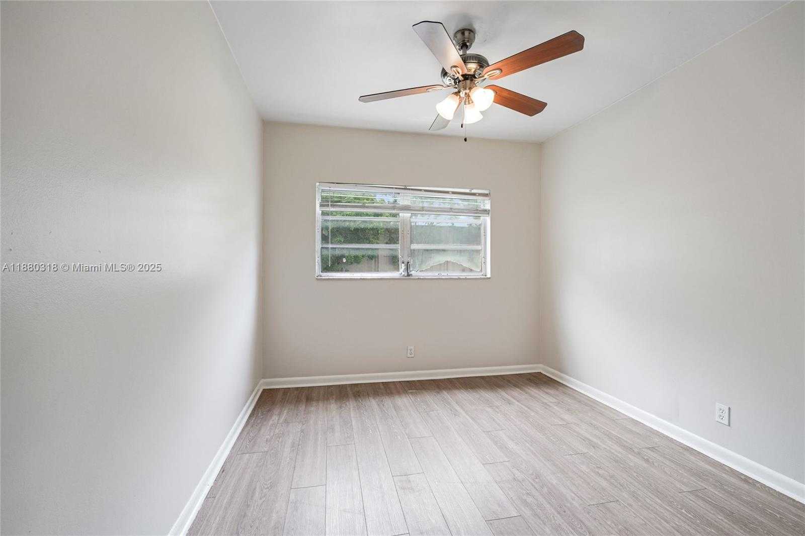 Small Image of 1000 NORTH WEST 17TH AVE, Boca Raton Number 21