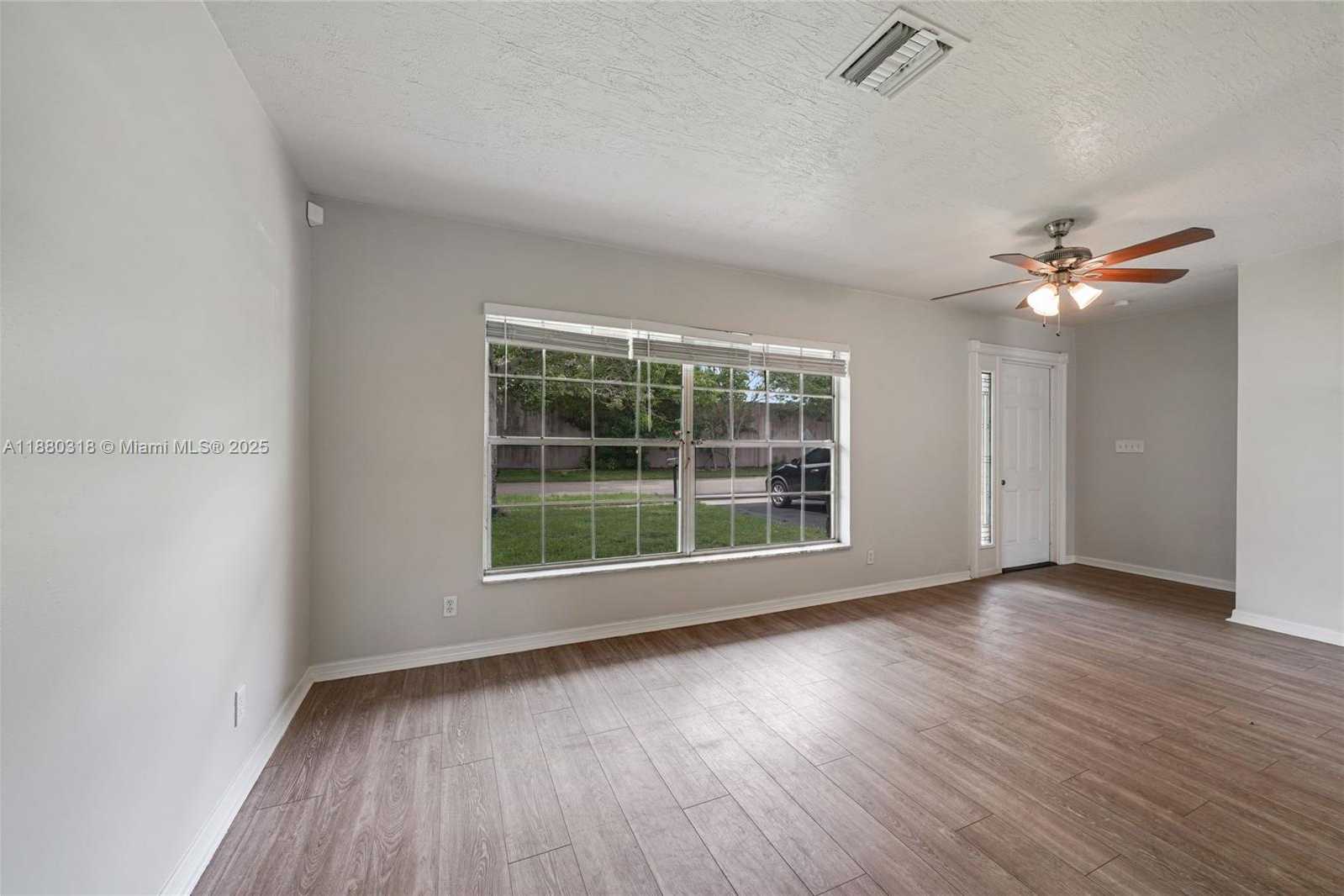 Small Image of 1000 NORTH WEST 17TH AVE, Boca Raton Number 3